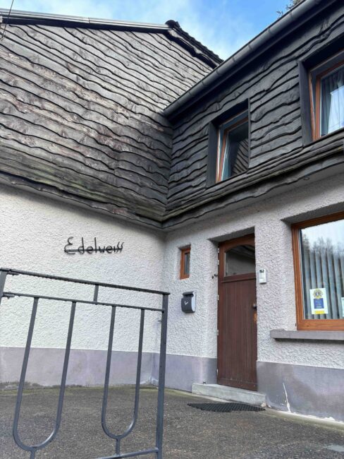 photo de l'entrée de la maison
